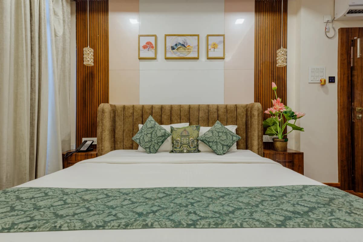 Balkrishna Suite photo 1